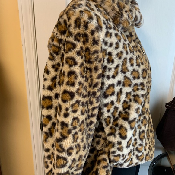 Kendall & Kylie leopard print fall coat jacket - Picture 3 of 10
